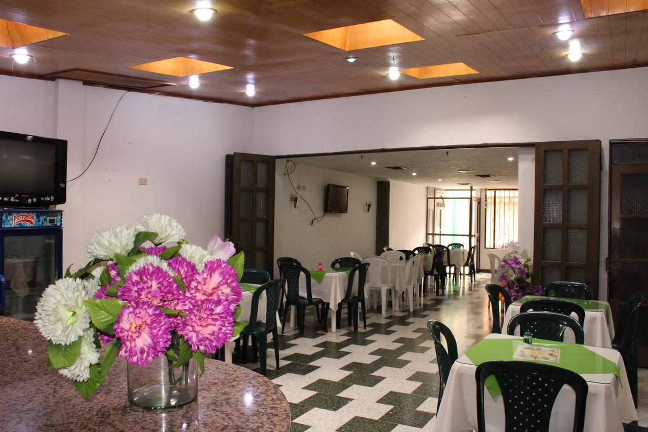 Hotel Venecia Confort Pasto Exterior foto